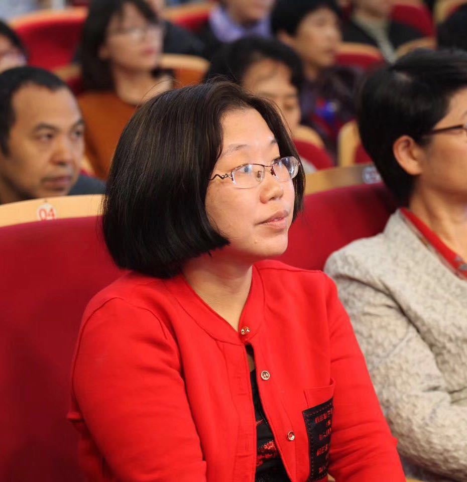 “信息检索与文献阅读入门”系列讲座公选课第8讲：写作拓展人生——大学生专业学习和职业规划中的写作训练